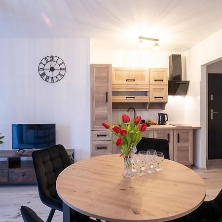 Apartament Kawalek Podlogi เปียโควิเซ ภายนอก รูปภาพ