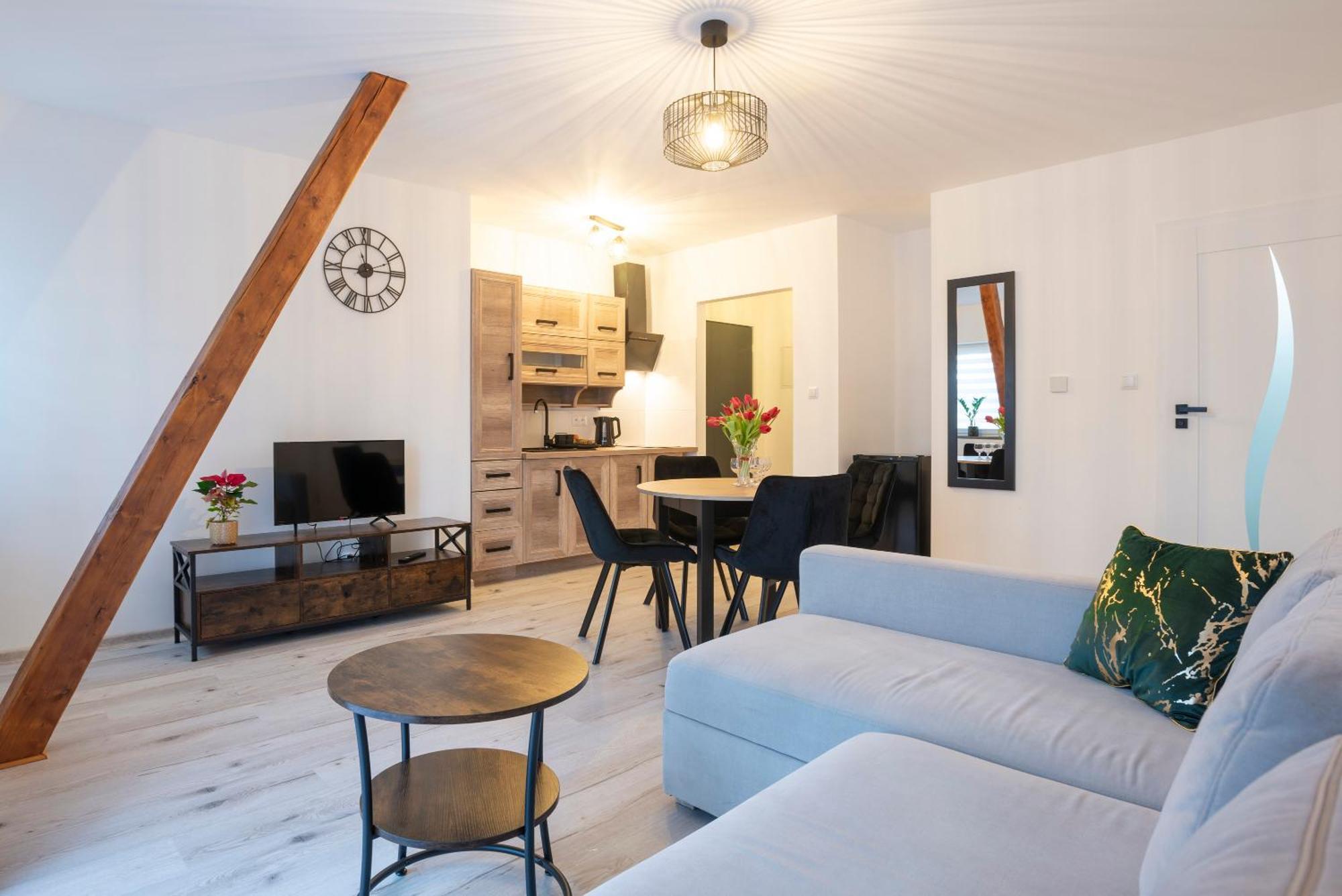 Apartament Kawalek Podlogi เปียโควิเซ ภายนอก รูปภาพ